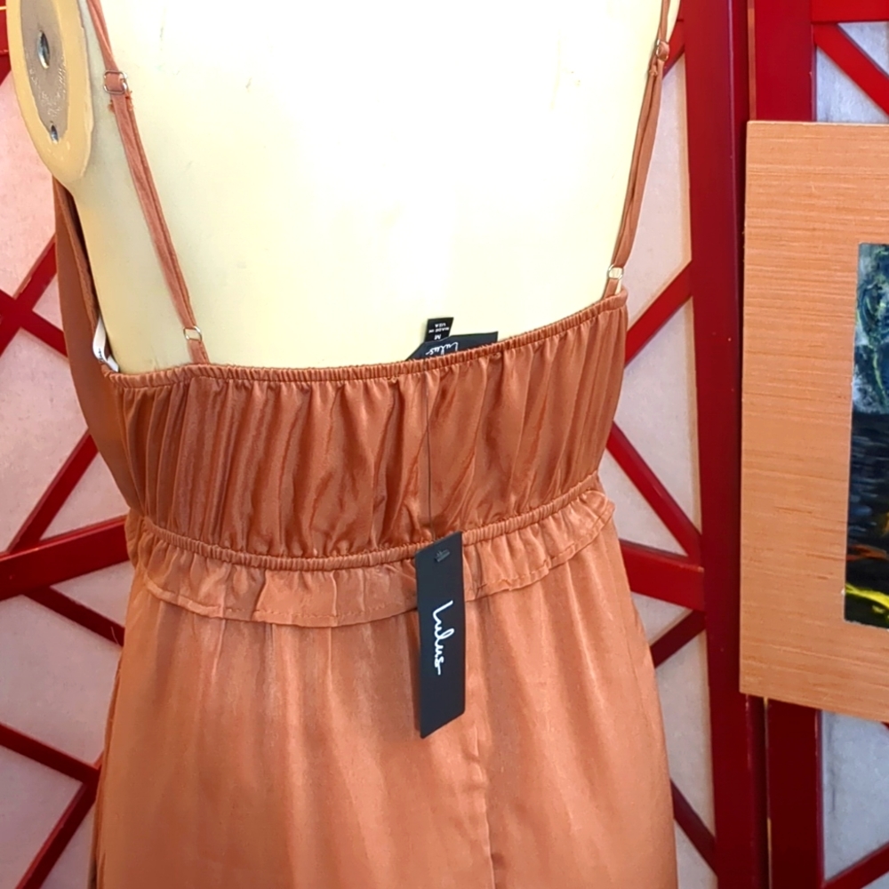 Lulus Cut out Maxi NWT - Picture 5 of 7